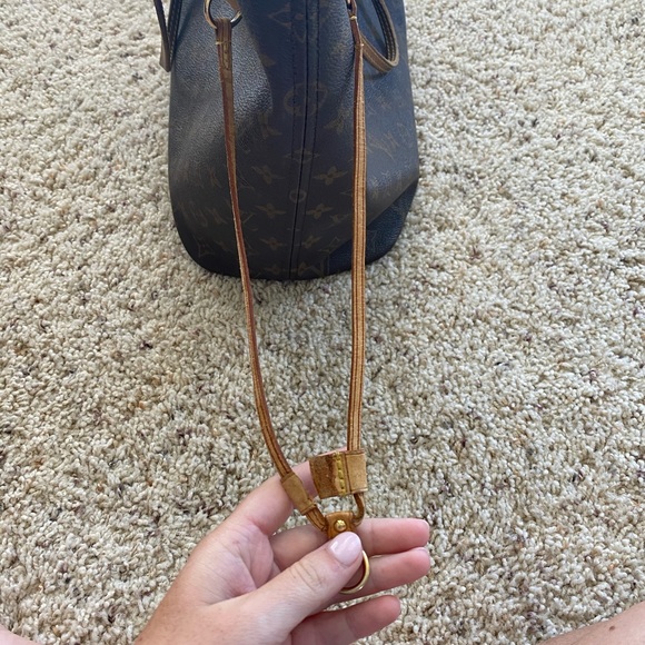 USED Authentic Louis Vuitton Neverfull MM - Picture 3 of 12